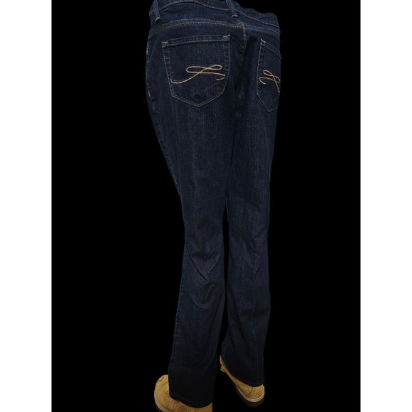 EUC Style & Co Straight Leg Dark Rinse Jeans Size 10 Cotton Polyester Spandex - Picture 9 of 11